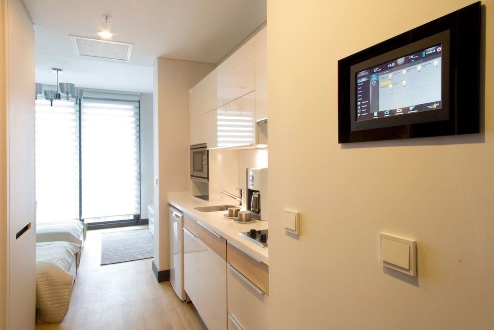 Platform Merter Suites Studio Suite 7