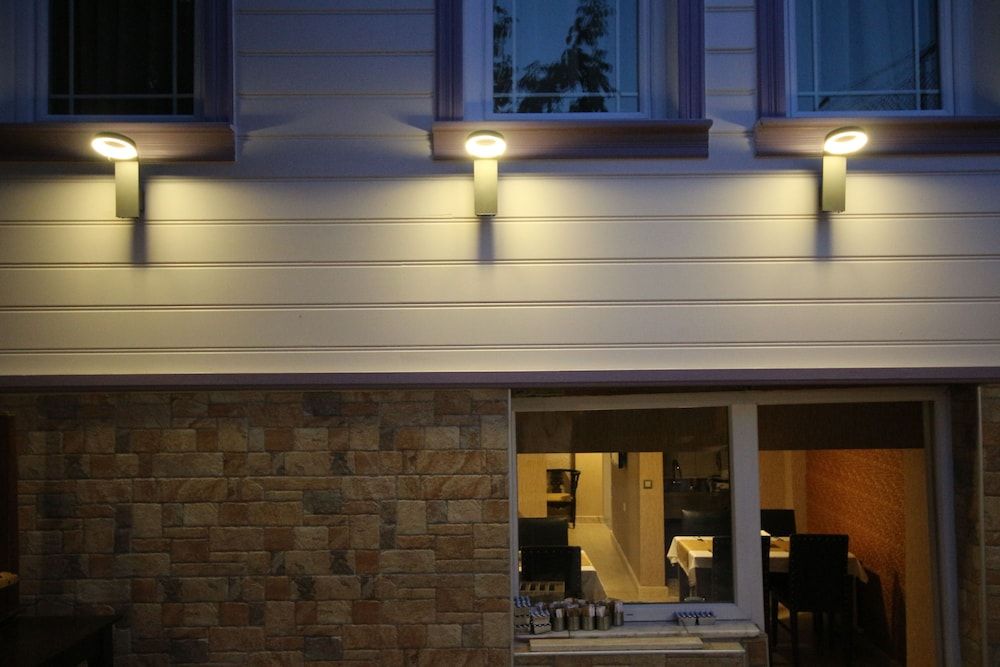 undefined Aya Sergios 5