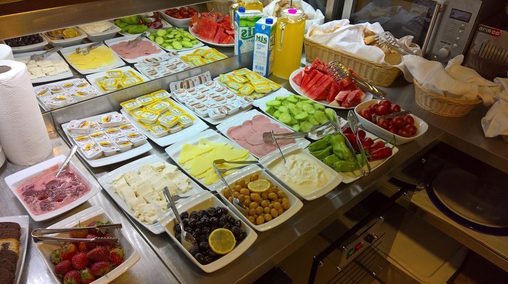 undefined Aya Sergios 7