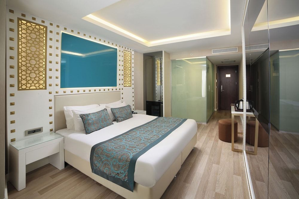 Great Fortune Hotel & SPA Standard Double or Twin Room 2