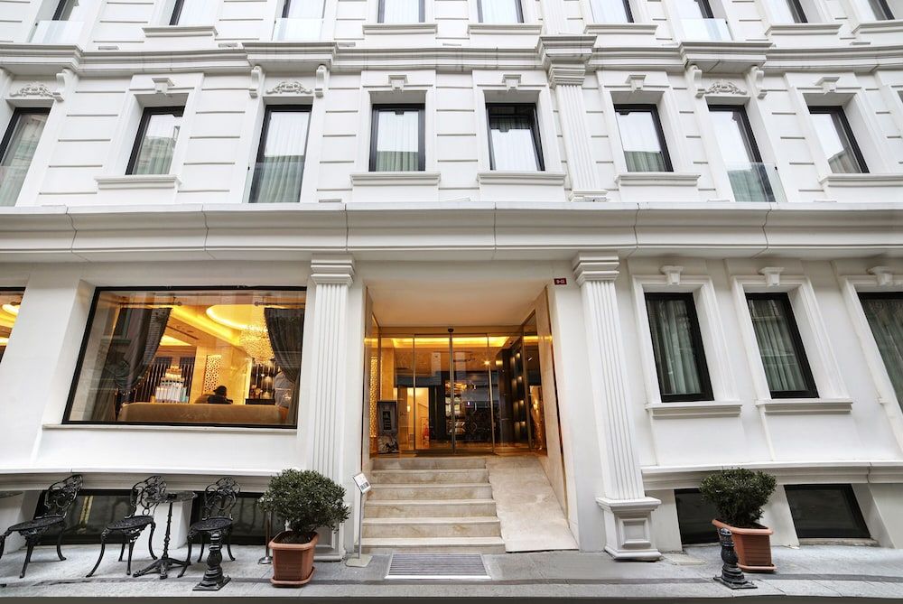 undefined Great Fortune Hotel & SPA 7