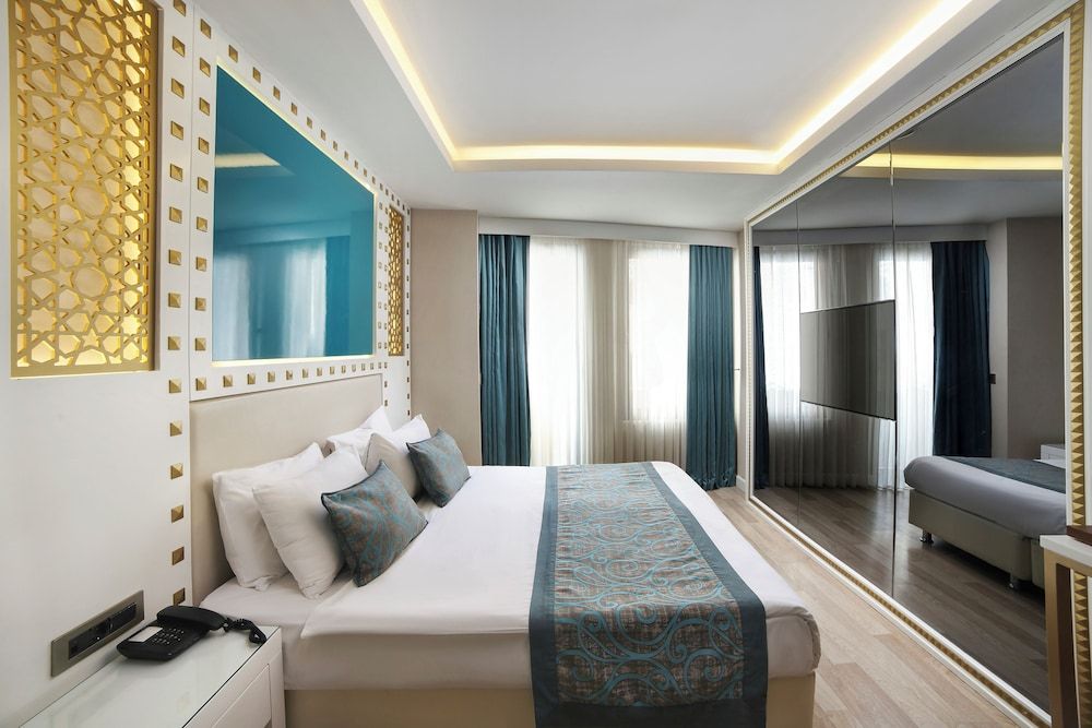 Great Fortune Hotel & SPA Standard Double or Twin Room 3