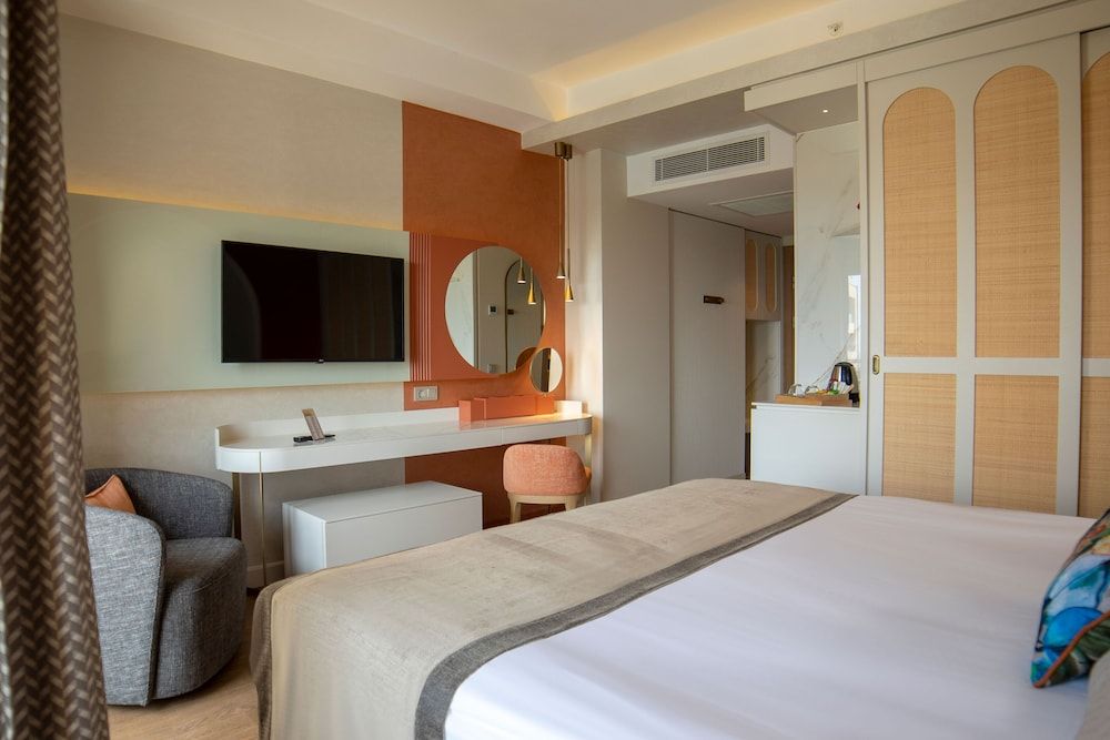 Fame Residence Lara & Spa - All Inclusive Standard Room, Sea View 2