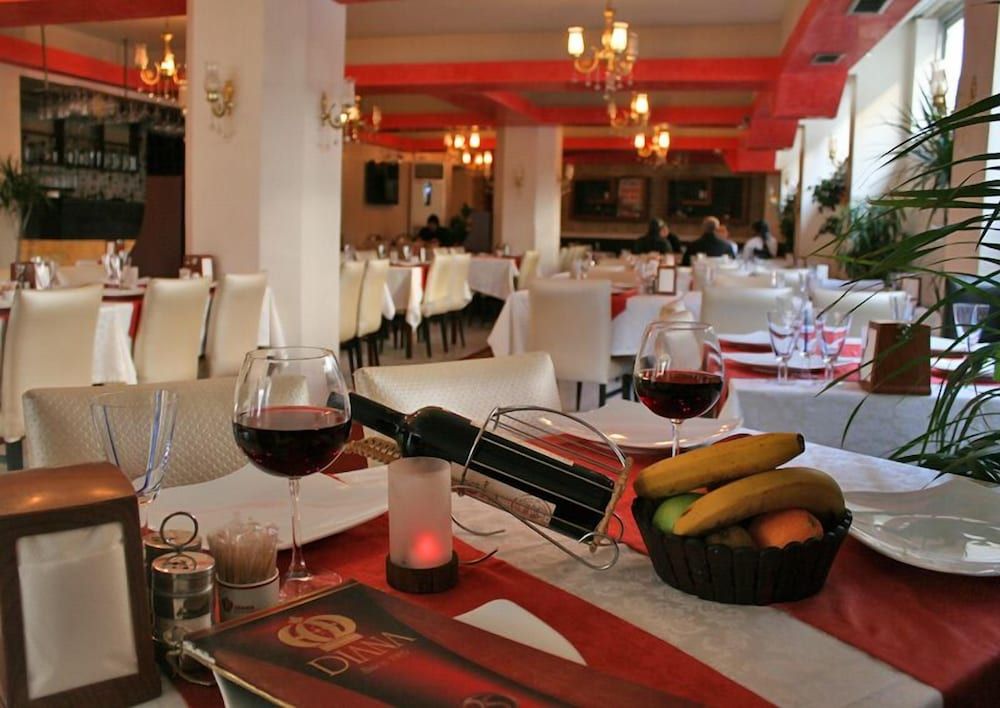 undefined Hotel Diana 9