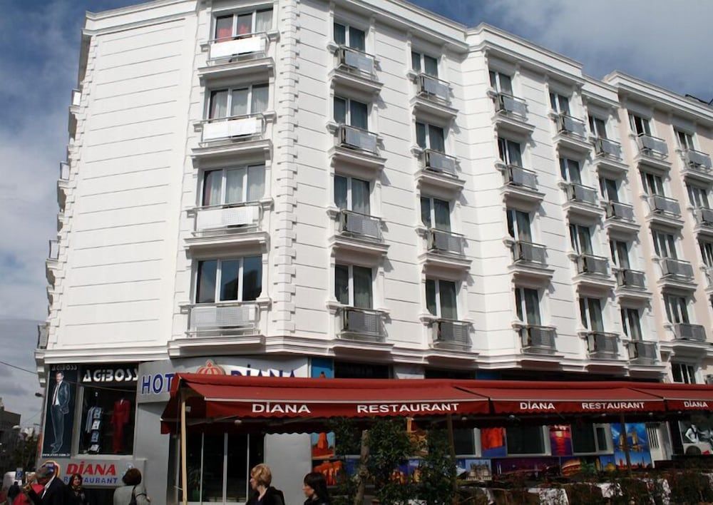 undefined Hotel Diana