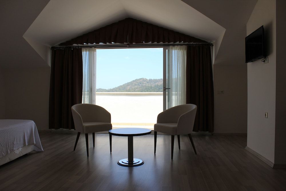 Panoramic Duplex, 3 Bedrooms, Balcony, Mountain View