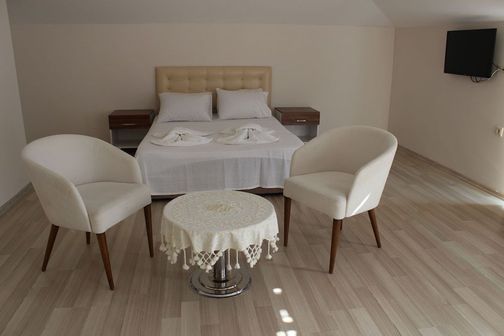 Family Duplex, 2 Bedrooms, Balcony, Mountain View