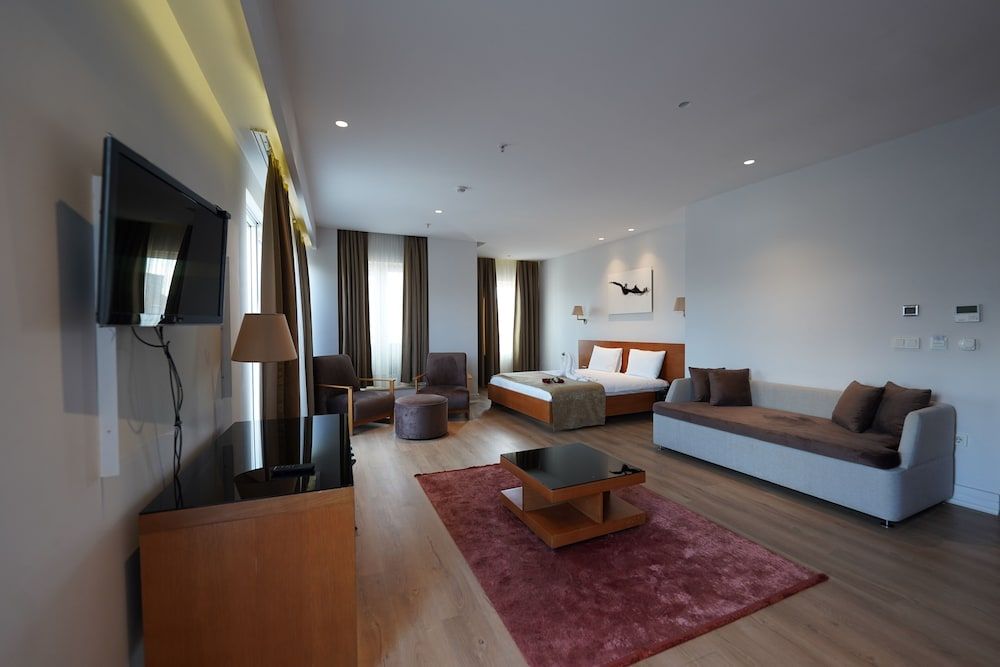 undefined Misafir Suites 8 Istanbul - Special Class