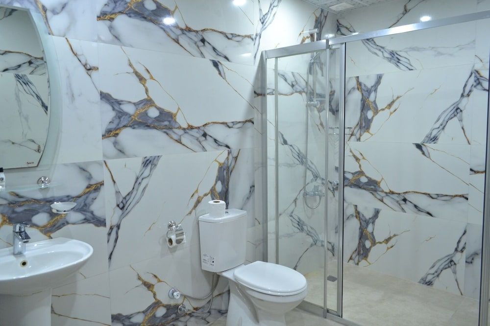 Adana Kucuksaat Hotel Double or Twin Room 3