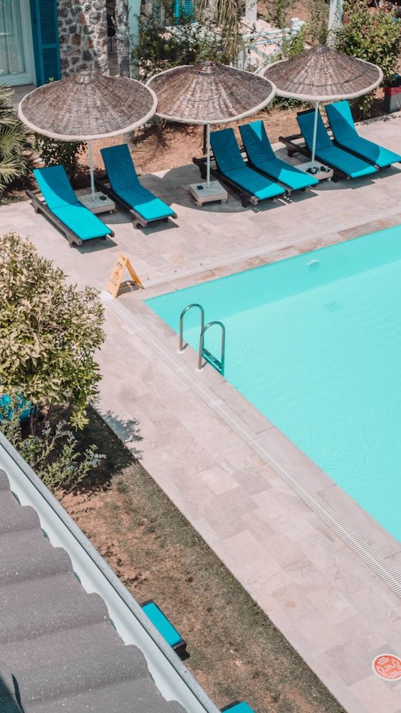 Orino Suites Standard Room 5