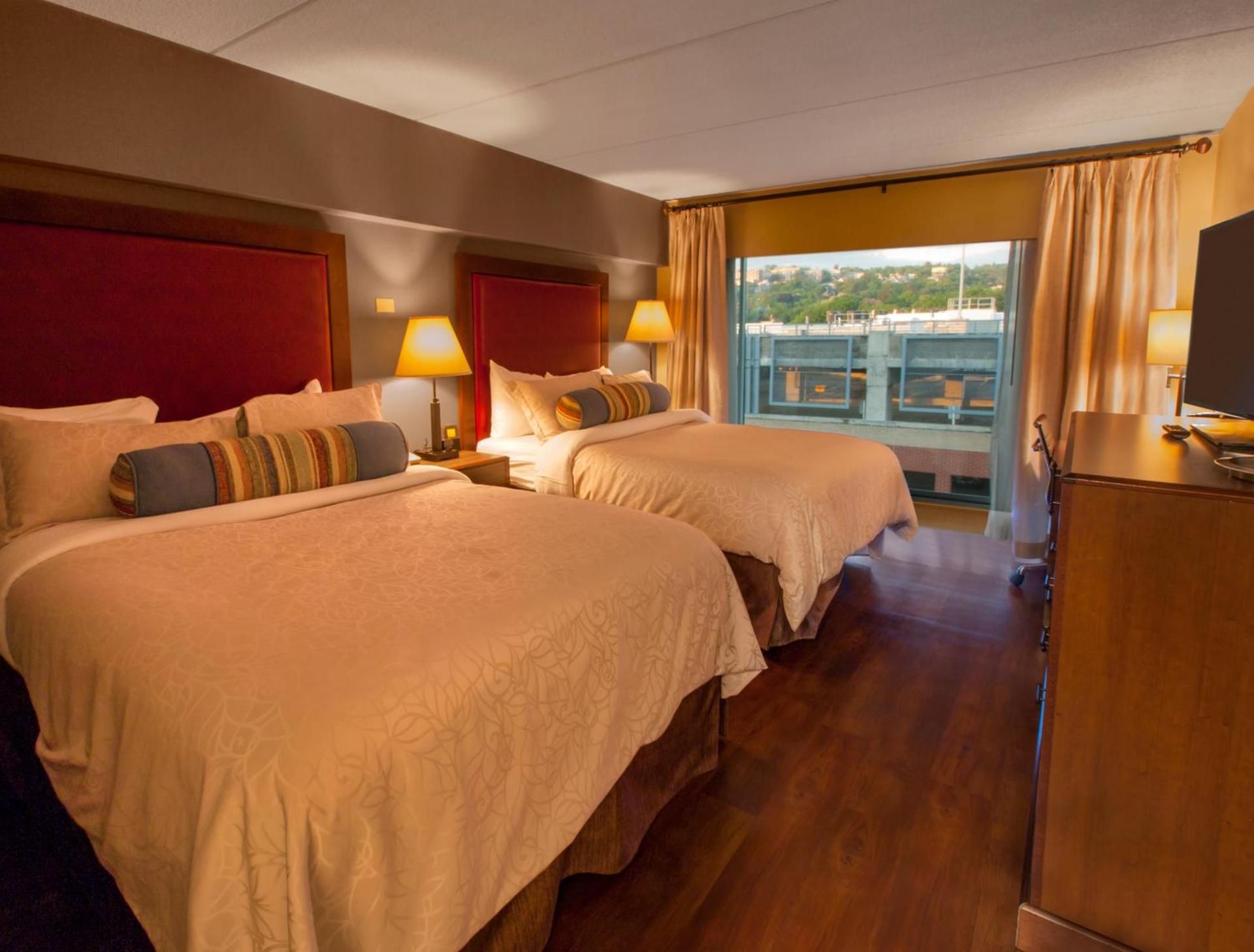 Hotel Ithaca Queen Room with Two Queen Beds - Disability Access