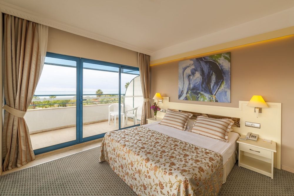 Sunrise Resort Hotel - All Inclusive Main Building Sea View Room 3