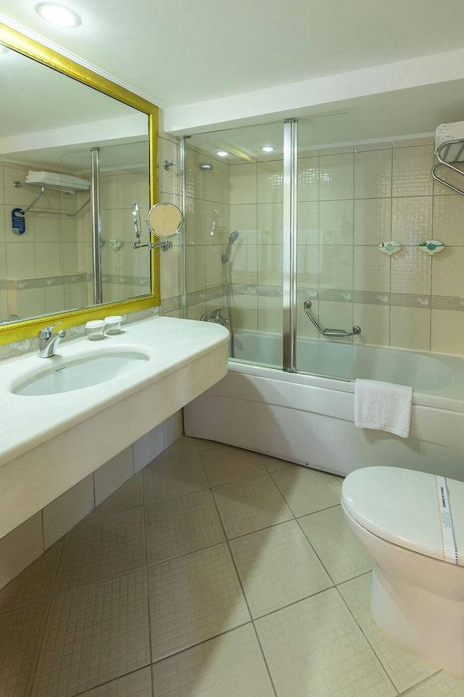 Sunrise Resort Hotel - All Inclusive Club Duplex Family Room 4