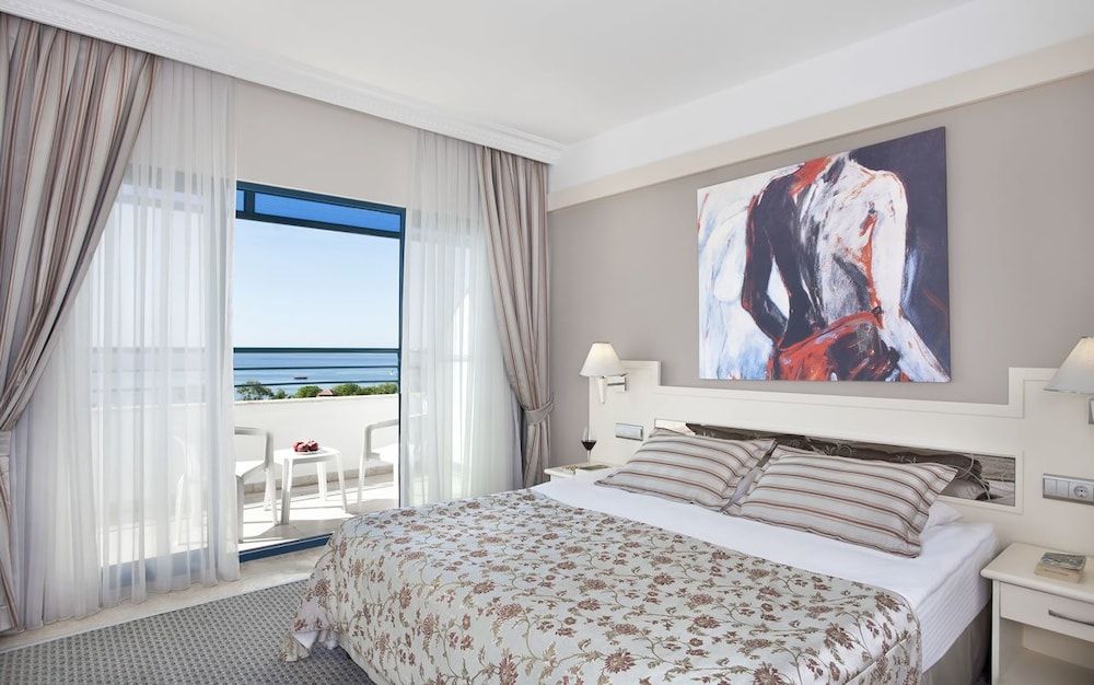 Sunrise Resort Hotel - All Inclusive Main Building Sea View Room 4