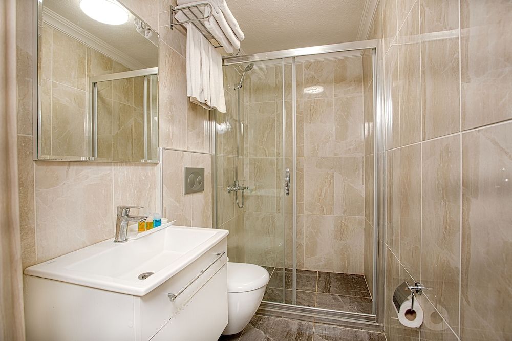 Sim Hotel Standard Double or Twin Room 11