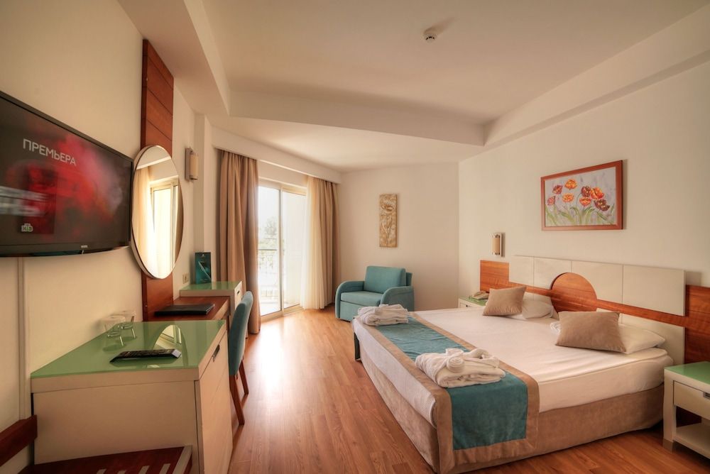 Zena Resort Hotel - All Inclusive Family Room 2