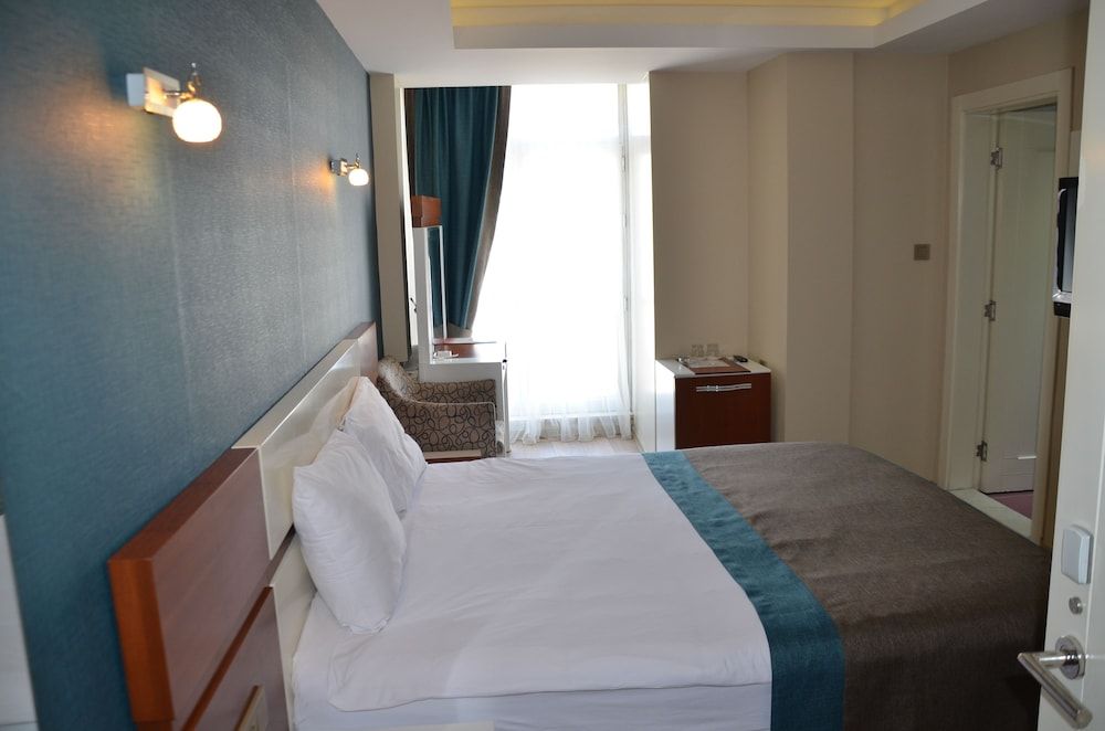Grand Ahos Hotel & Spa Double Room, 1 Queen Bed 4