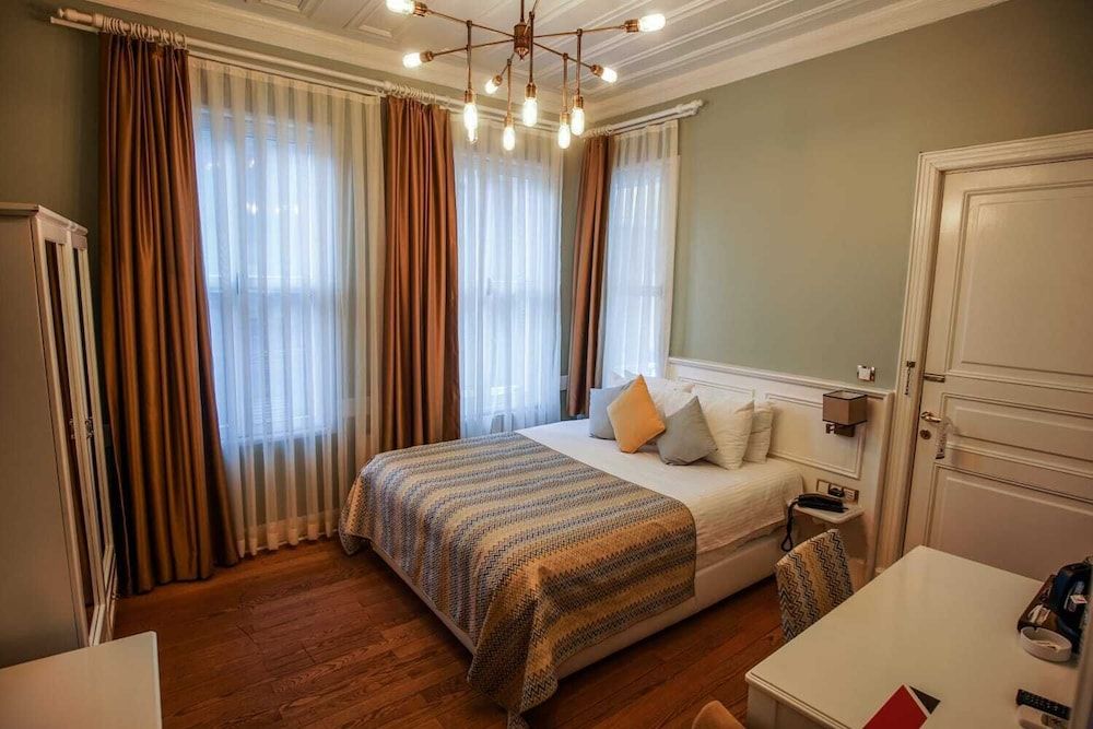 Rodosto Hotel Deluxe Single Room 7