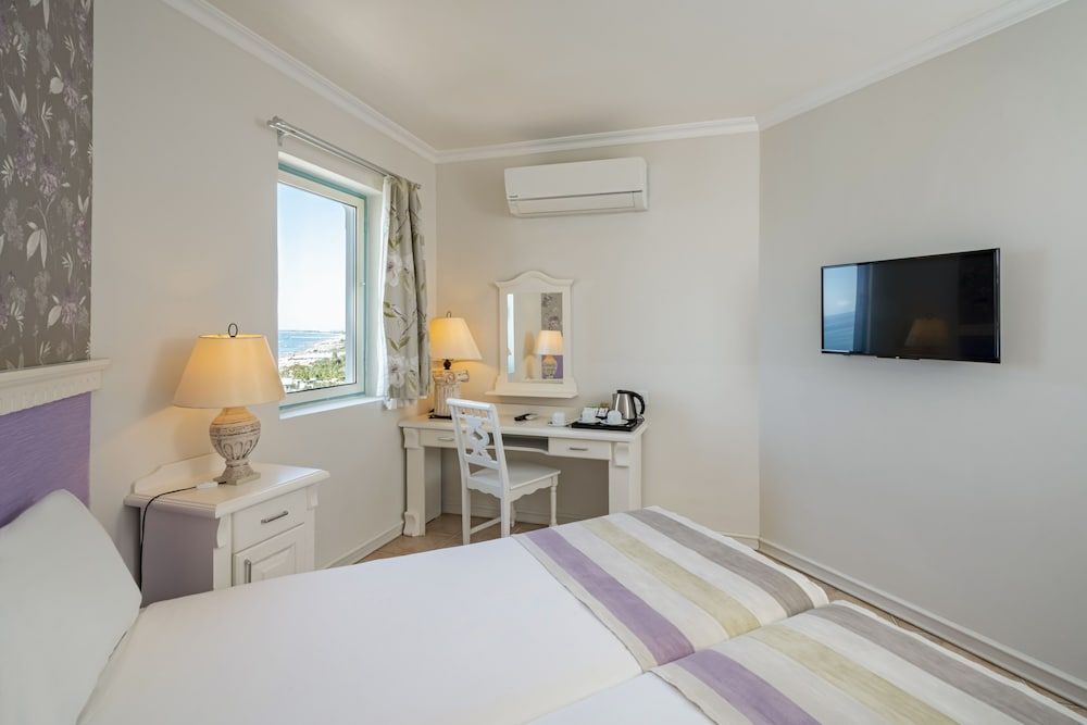 Iz Flower Side Beach Hotel - All Inclusive Double Room, Balcony 6