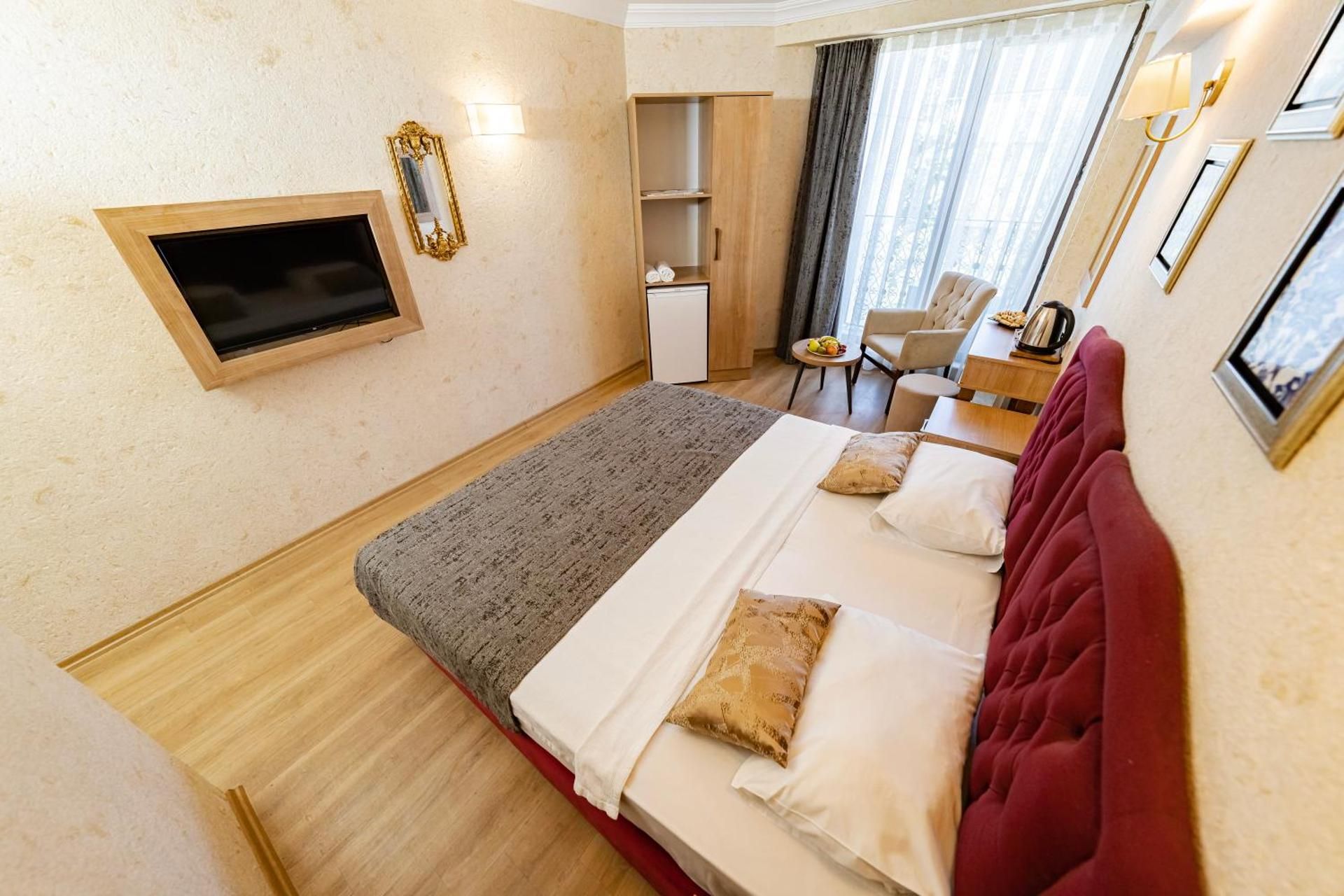 undefined Konur Hotel 10