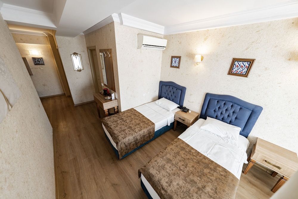Konur Hotel Standard Twin Room 6