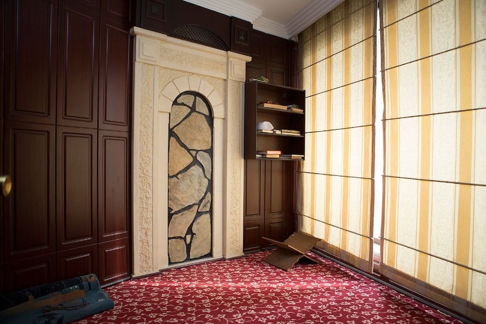 undefined Hotel Buyuk Hamit 2