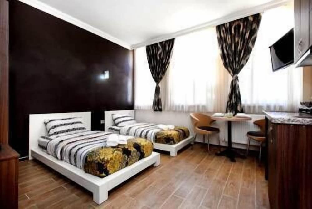 undefined My Red River Apart Hotel 6