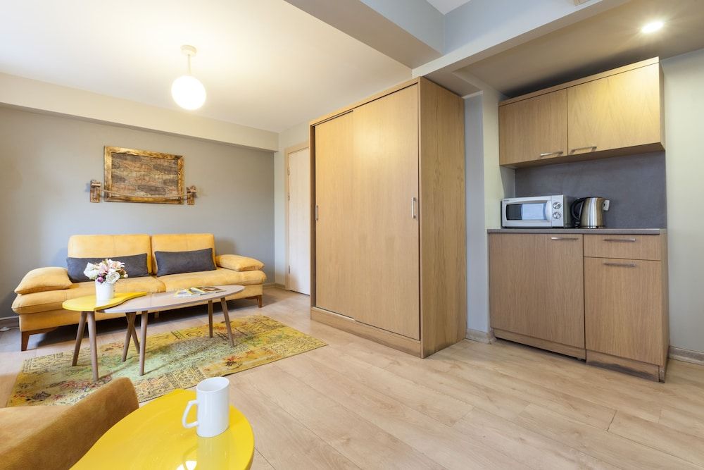 Galata 1785 Suites Deluxe Suite (Spa Bath) 5