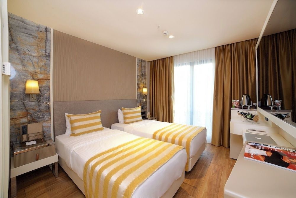 undefined Icon Hotel Taksim 2