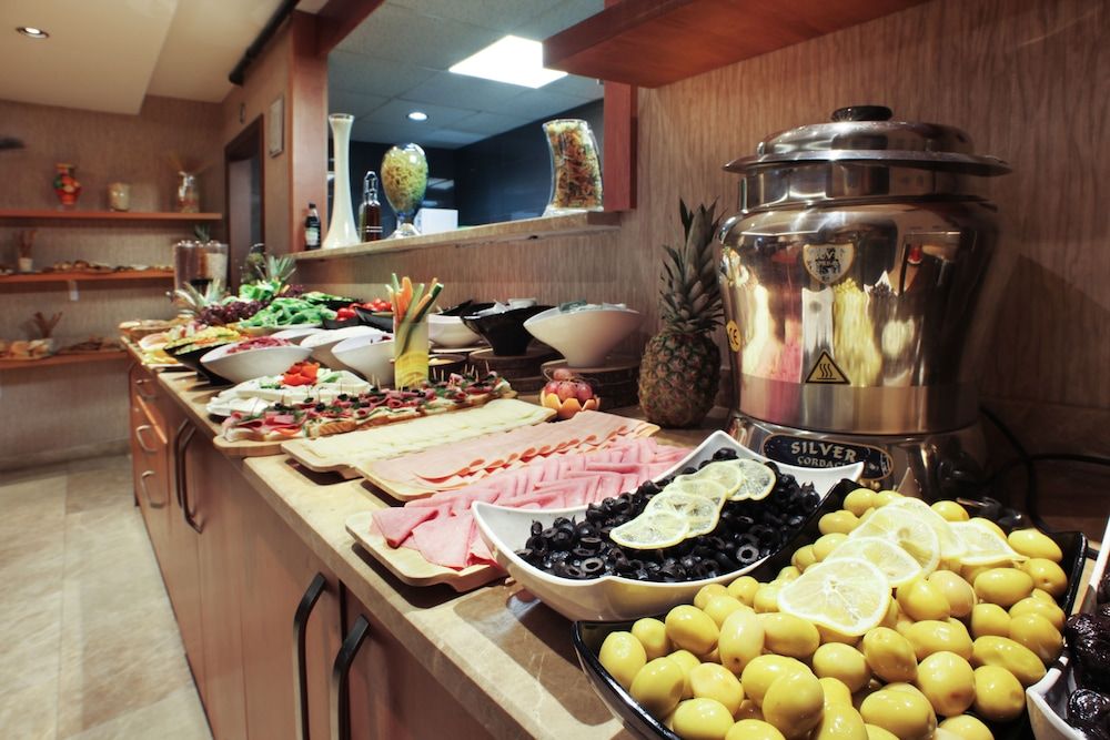 undefined Blueway Hotel Historical 3