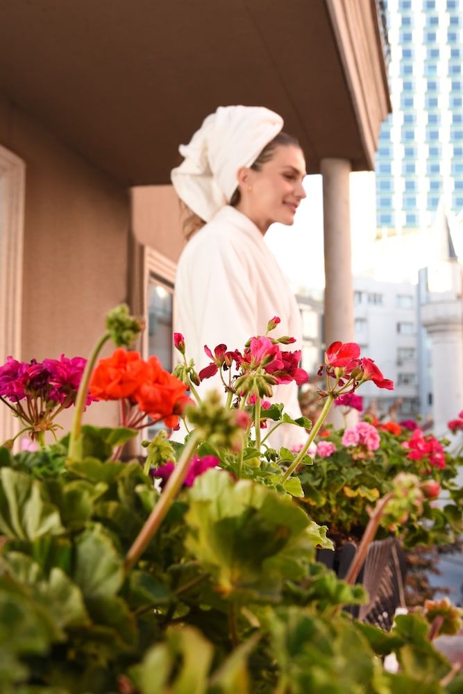 undefined The Marions Suite Hotel 7