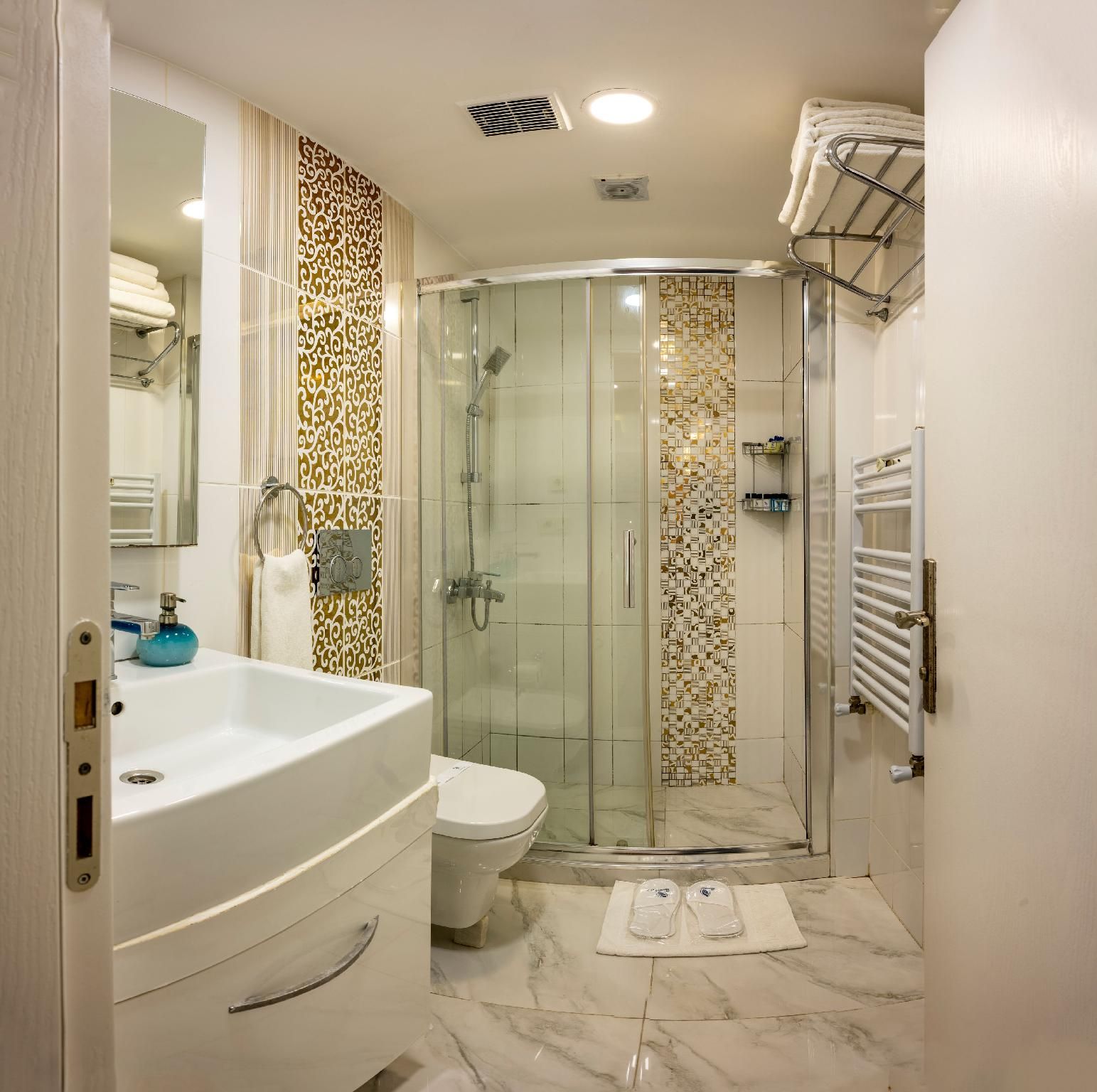 undefined The Marions Suite Hotel 10