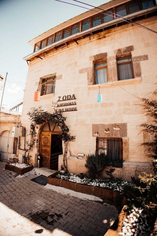 undefined 7 oda Kapadokya Cave House 2