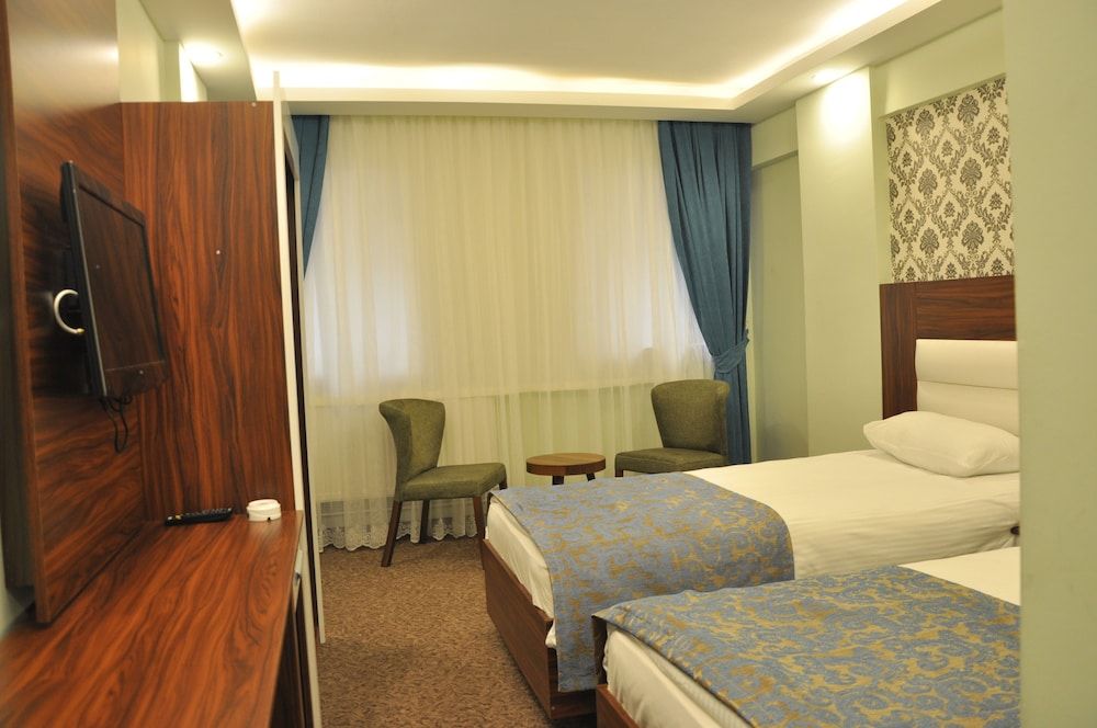 Madi Otel Izmir Twin Room 4