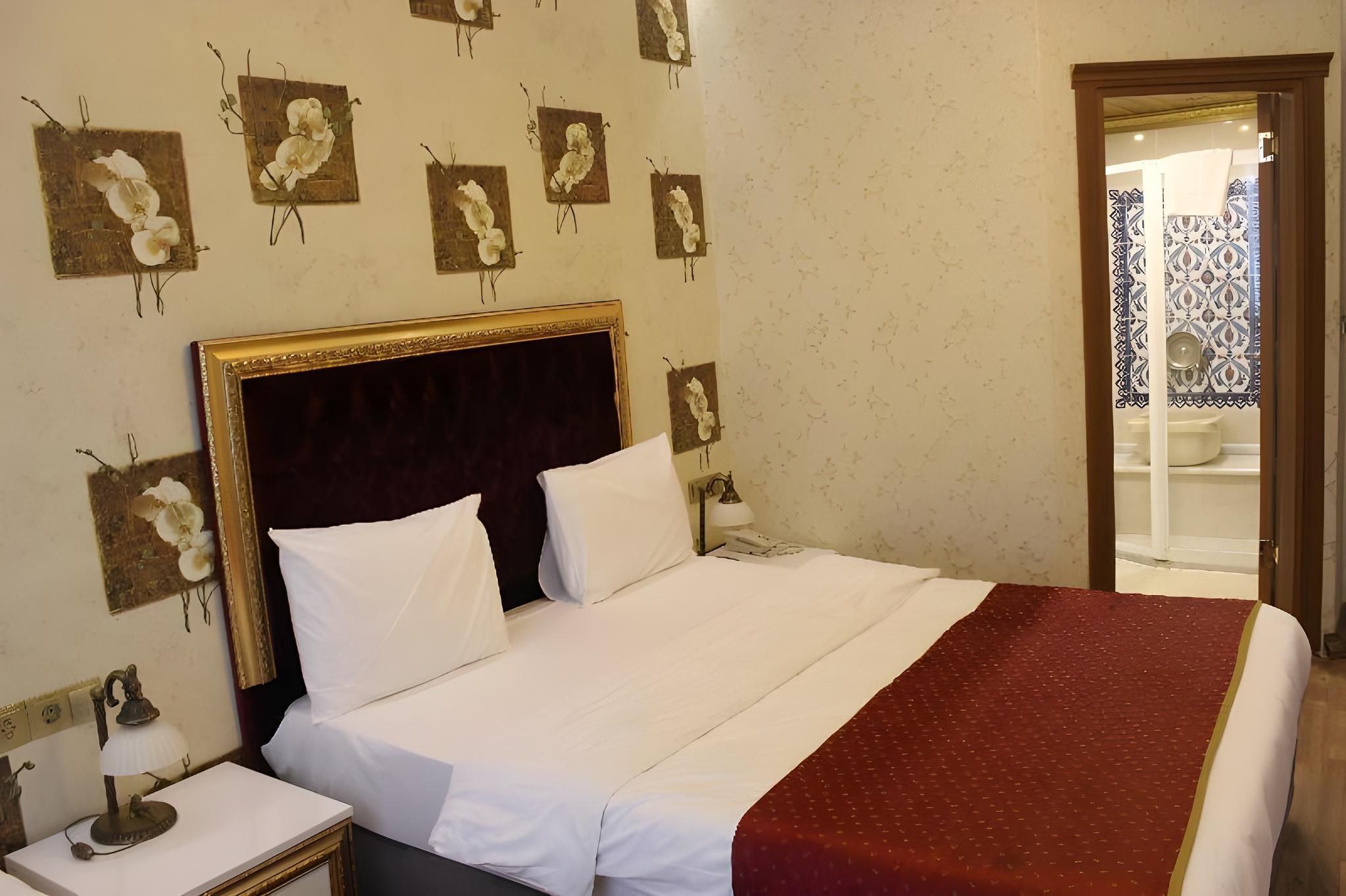 Marmara Deluxe Hotel Economy Double or Twin Room 35