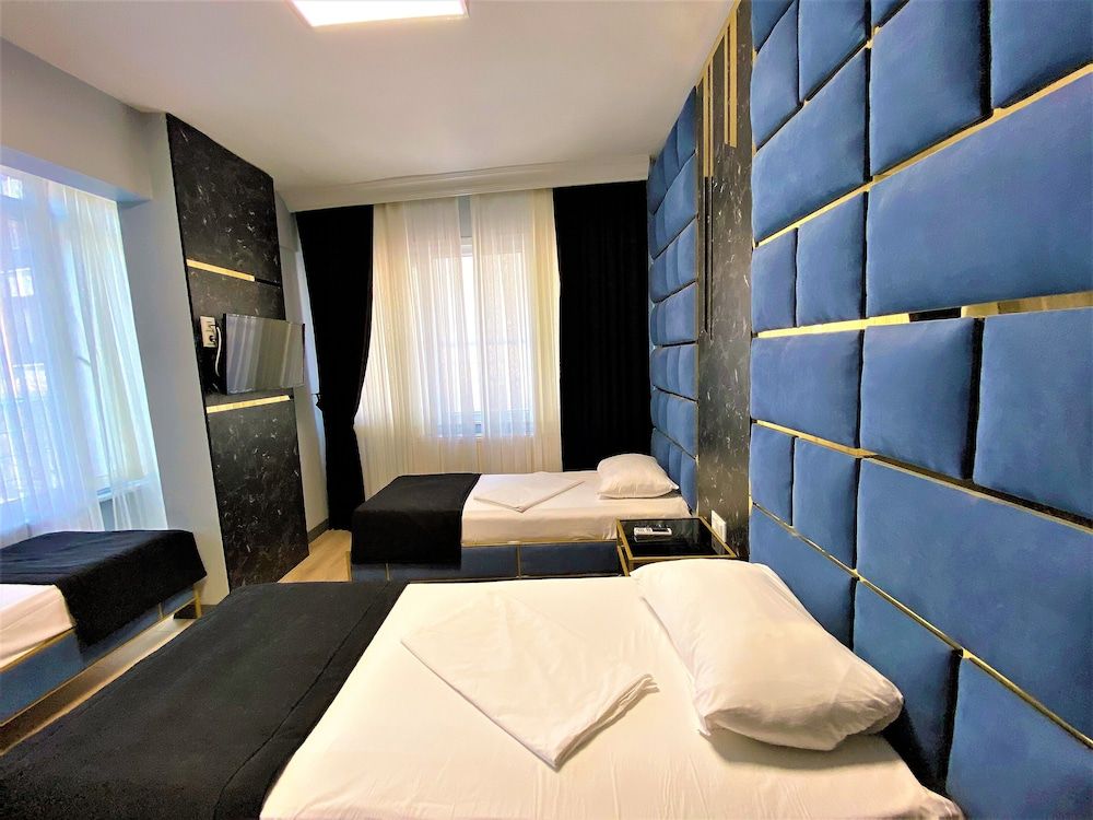 undefined Orange Airport Hotel 3