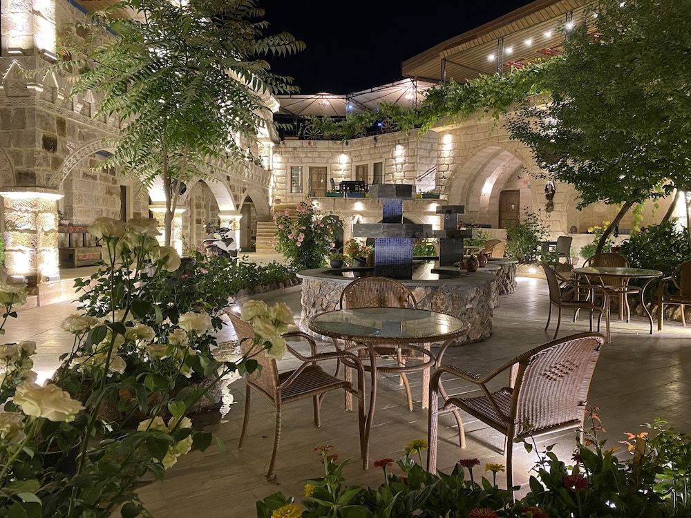 undefined Kayatas Hotel 4
