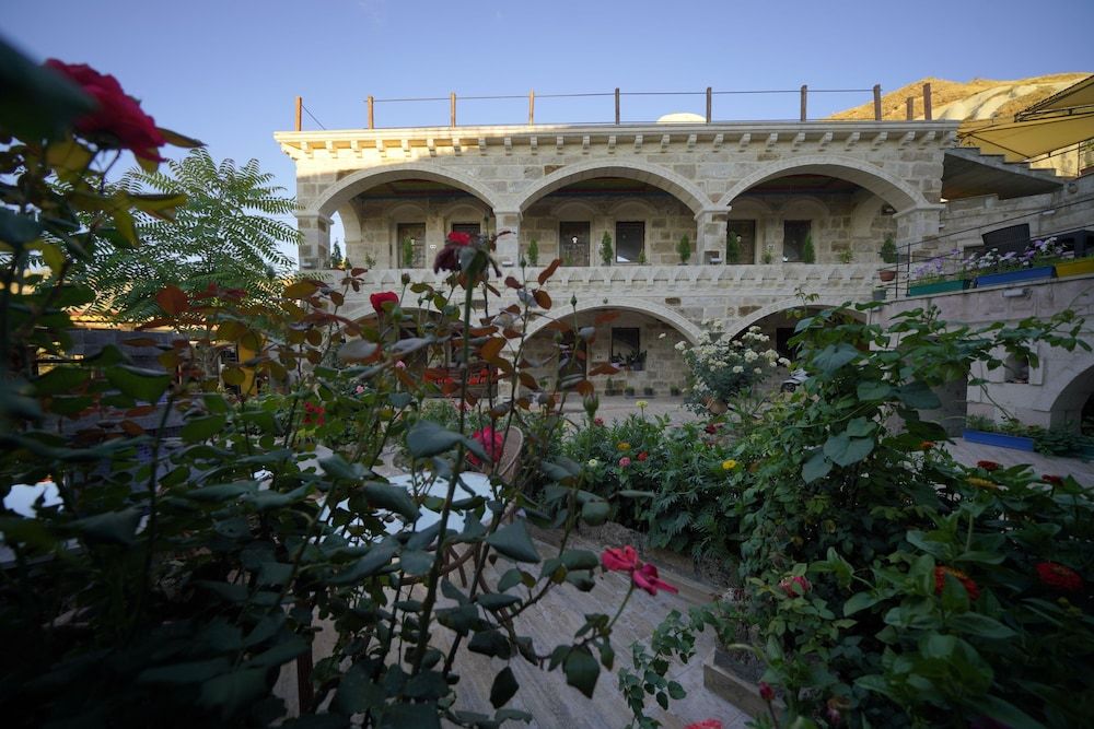 undefined Kayatas Hotel 8