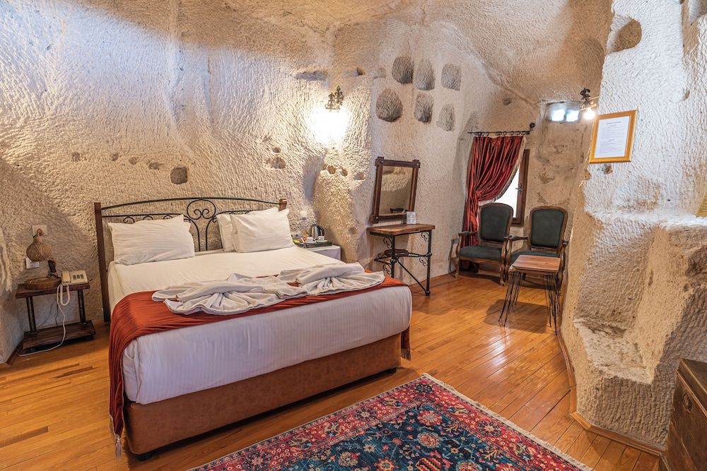 Dervish Cave House Traditional Double Room 7