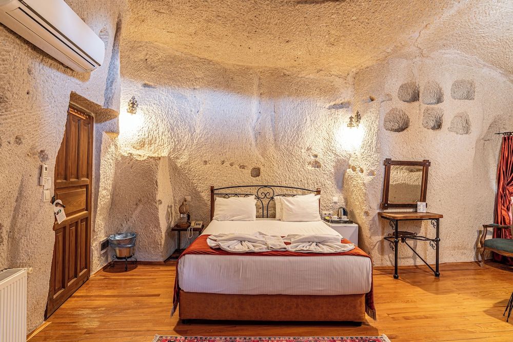 Dervish Cave House Traditional Double Room