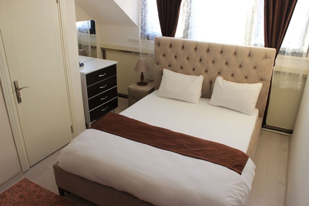 undefined Blue Life Suites 5