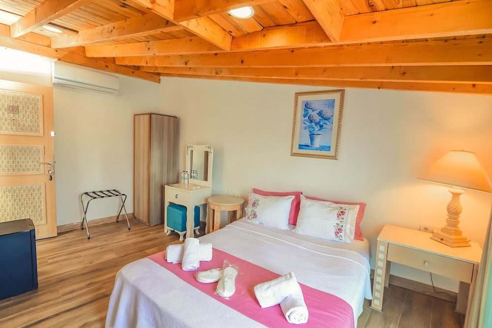 Alacati Asmalı Konak Otel Comfort Double Room, Balcony 5