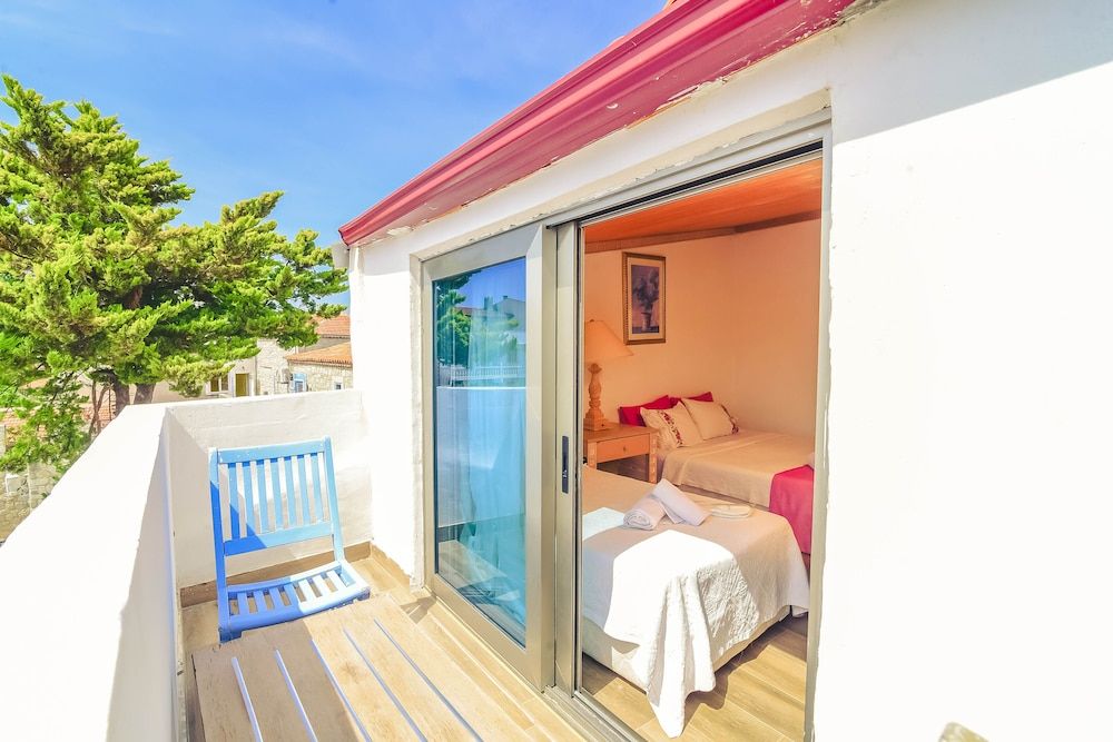 Alacati Asmalı Konak Otel Comfort Double Room, Balcony 6