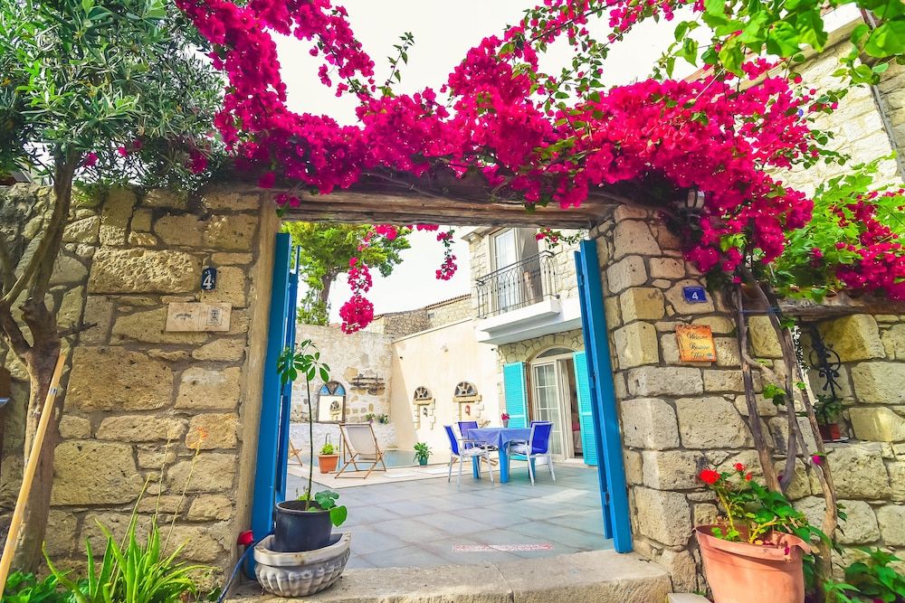 undefined Alacati Asmalı Konak Otel 7