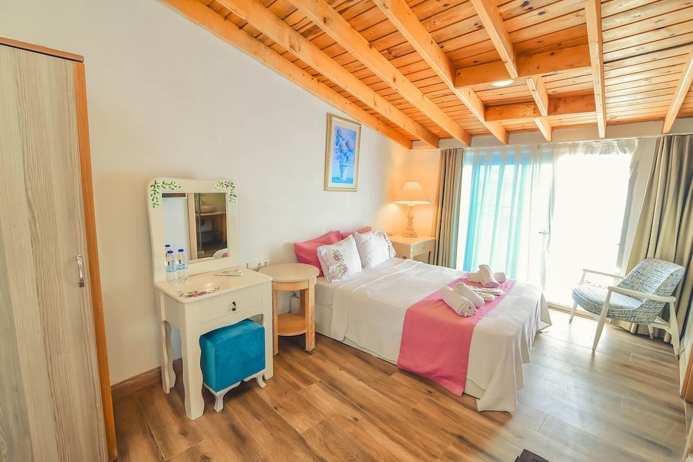 Alacati Asmalı Konak Otel Comfort Double Room, Balcony 2