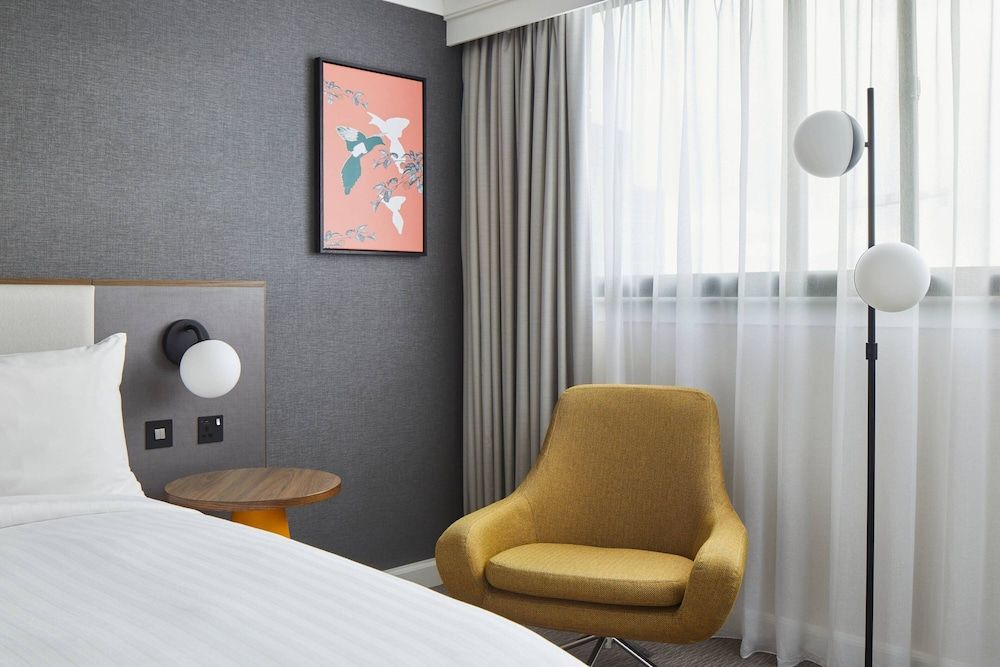 Cardiff Marriott Hotel Deluxe Room, 1 King Bed, Non Smoking 2