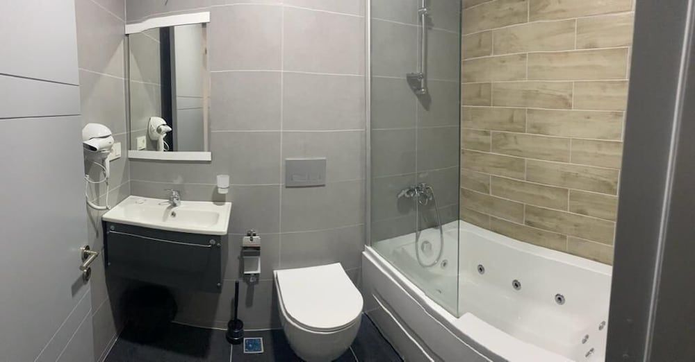 Grand As Hotel Double or Twin Room 18