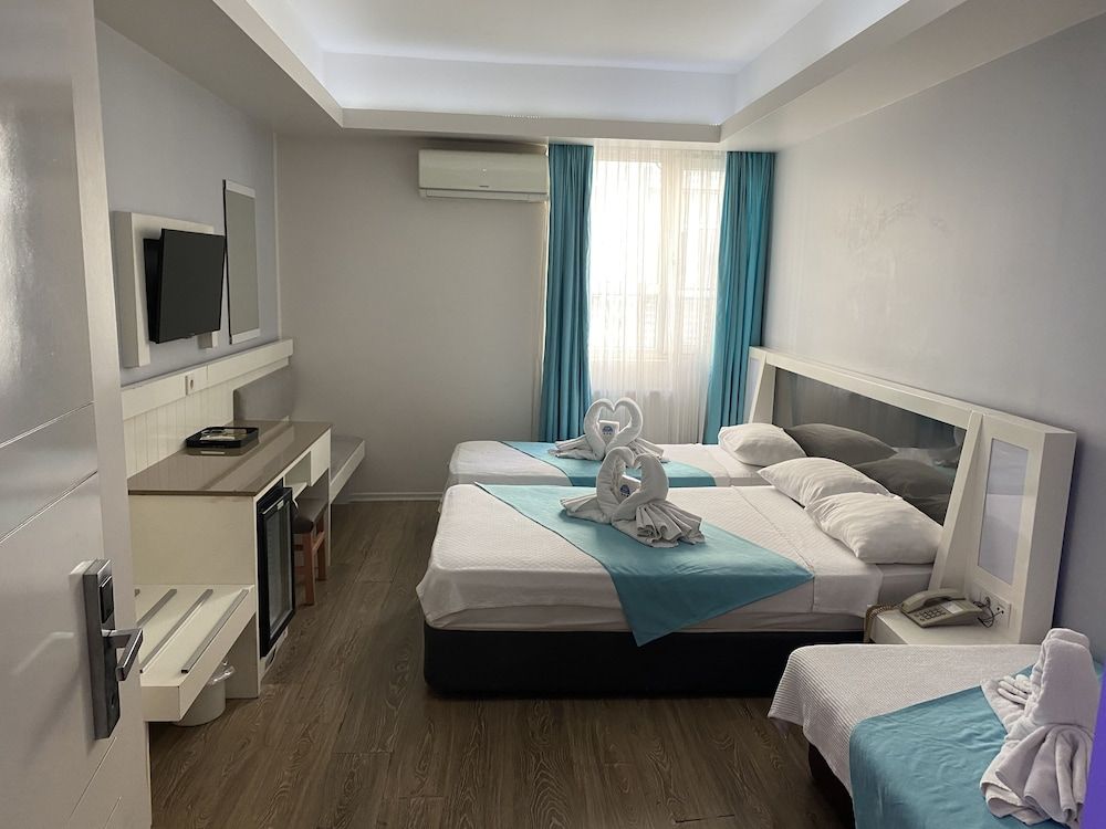 undefined Grand As Hotel 5