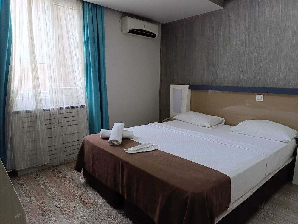Grand As Hotel Double or Twin Room 4
