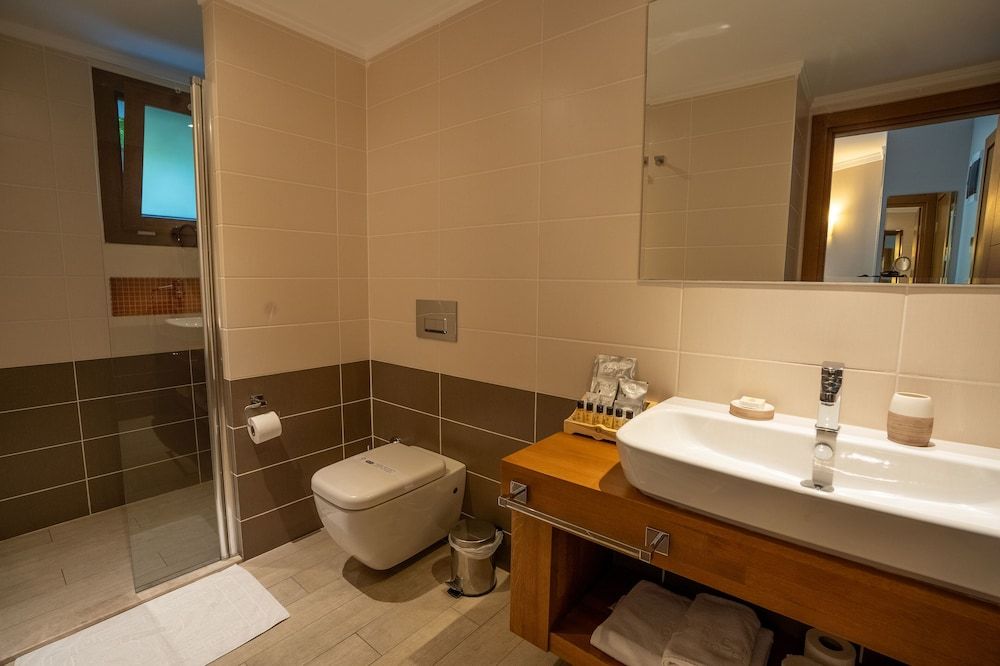 Renka Hotel & Spa Standard Double or Twin Room 8